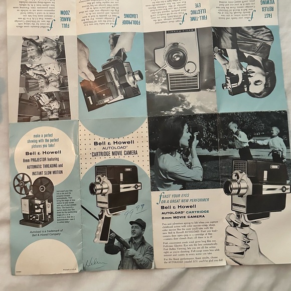 Vintage Bell & Howell Autoload Cartridge Movie Camera w Original Brochure. - Picture 13 of 14